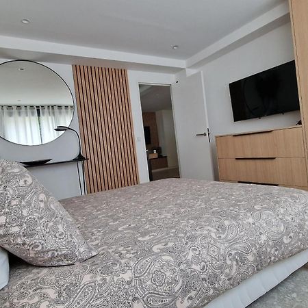 Moderne F3 - 10 Min Aeroport Cdg - Paris - Parc Asterix - Disneyland Paris - Tour Eiffel - Champs Elysee - 15 Min Parc Des Expositions Villepinte - 10 Min Le Bourget - 5 Min Du Golf International De Roissy- Jo 2024 Le Thillay Exterior foto